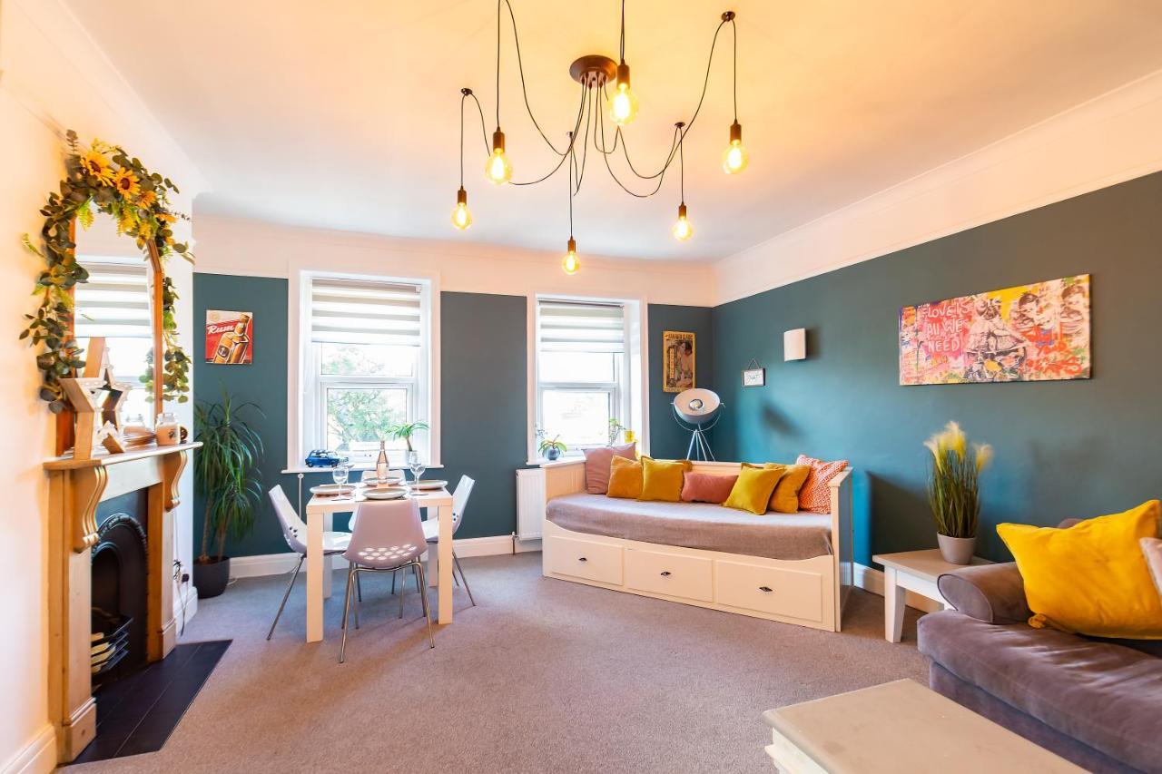 Spacious Split Level Flat In Great Location 朴次茅斯 外观 照片